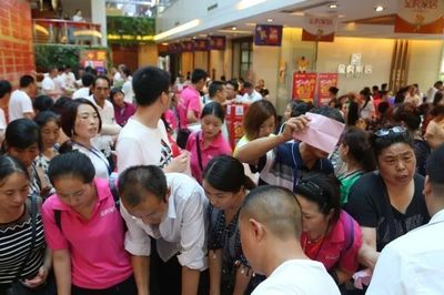 &ldquo;萬人千里搶金虎&rdquo;--全國大型工廠團購會圓滿結束